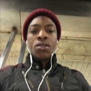 Meet your Posher, Chuck